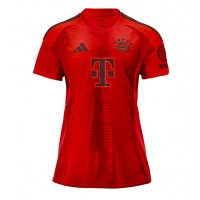 Bayern Munich Aleksandar Pavlovic #45 Fußballbekleidung Heimtrikot Damen 2024-25 Kurzarm